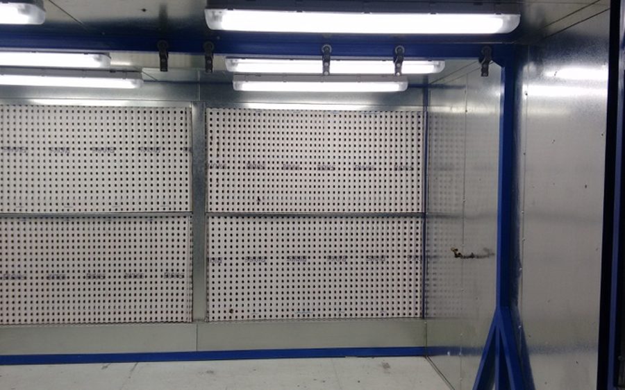 Cabina de pintura líquida vs. en polvo: cómo elegir